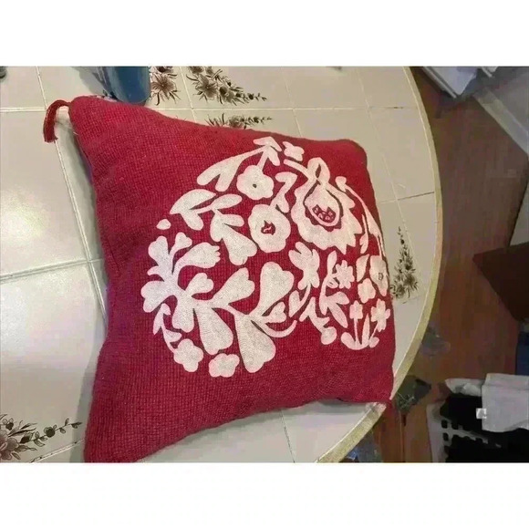 Holiday Throw Pillow Bundle of 3 Pillows - Picture 2 of 11